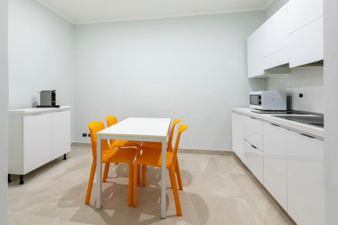 Deza Casa Vacanze Nazionale Joy Rome Bagian luar foto